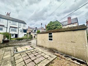 Photo 19- click for photo gallery